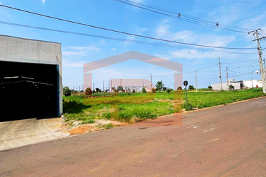 Terreno &agrave; venda - 615m&sup2; - Jardim  Santiago