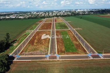 Terreno &agrave; venda - 210m&sup2; - CRISTO REI