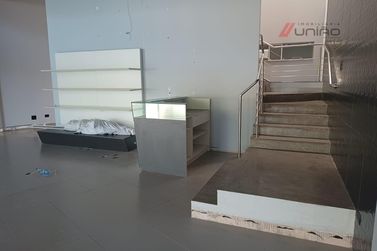 Sal&atilde;o Comercial para alugar - 336m&sup2; - Centro