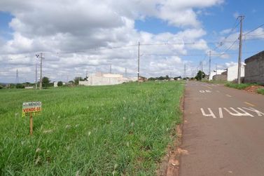 Terreno &agrave; venda - 210m&sup2; - Jardim Nova America