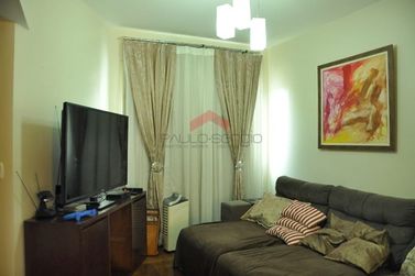 Sobrado &agrave; venda - 218m&sup2; - Zona II