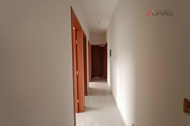 Casa &agrave; venda - 120m&sup2; - Jardim Porto Seguro