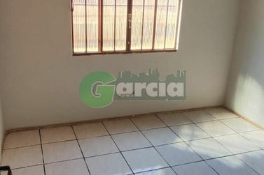 Casa &agrave; venda - 100m&sup2; - Zona I-A