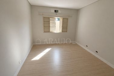 Casa &agrave; venda - 300m&sup2; - CONDOM&Iacute;NIO PARQUE CIDADE JARDIM
