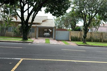 Casa &agrave; venda - 372m&sup2; - Zona I-A