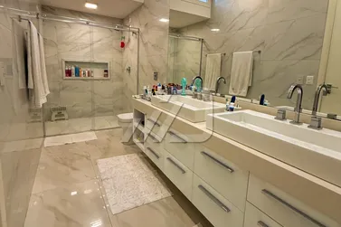 Casa &agrave; venda - 280m&sup2; - Zona VII