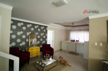 Casa &agrave; venda - 224m&sup2; - Zona 1