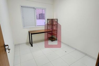 Apartamento para alugar - Zona III