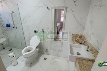 Casa &agrave; venda - 900m&sup2; - Parque Cidade Jardim