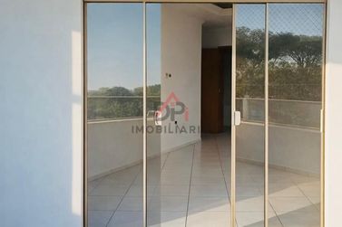 Sobrado &agrave; venda - 610m&sup2; - Zona V