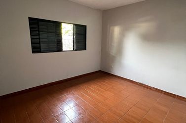 Casa para alugar - 80m&sup2; - Jardim Tangar&aacute;