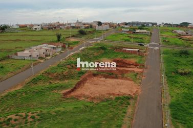 Terreno &agrave; venda - 147m&sup2; - Jardim Italia III