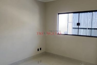 Casa &agrave; venda - 135m&sup2; - JARDIM KASKATA