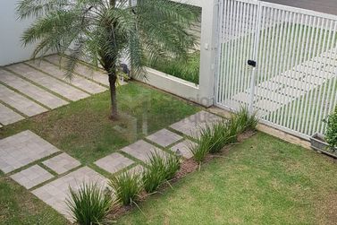 Casa &agrave; venda - 275m&sup2; - Condom&iacute;nio Royal Garden