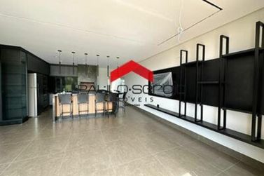 Casa &agrave; venda - 340m&sup2; - Condom&iacute;nio Mirante