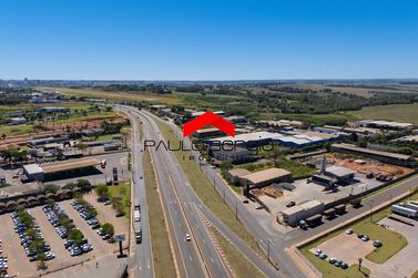 Sal&atilde;o Comercial &agrave; venda - 1100m&sup2; - Parque Industrial
