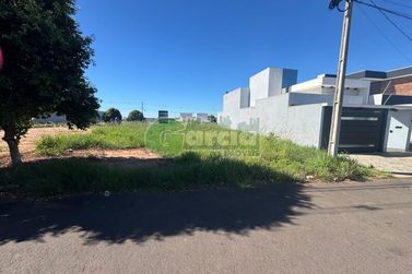 Terreno &agrave; venda - 184m&sup2; - Jardim Colorado