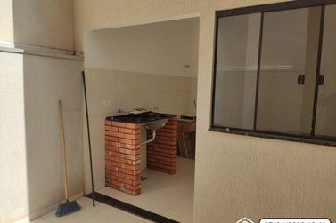 Casa &agrave; venda - 100m&sup2; - Parque Residencial Belo Monte