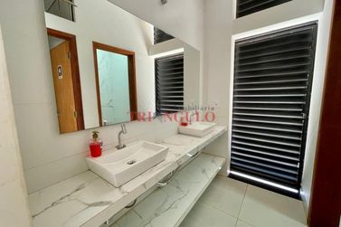 Casa &agrave; venda - 114m&sup2; - JARDIM SANTIAGO