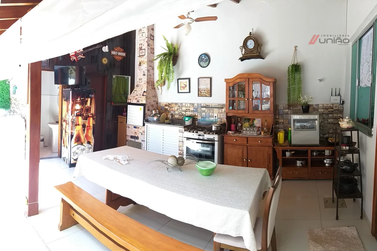 Casa &agrave; venda - 300m&sup2; - Zona II