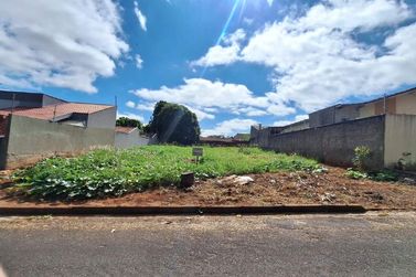 Terreno &agrave; venda - 529m&sup2; - Zona VI