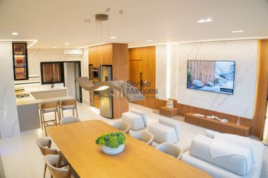 Apartamento &agrave; venda - 288m&sup2; - Av. Rotary