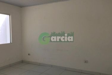 Casa &agrave; venda - 75m&sup2; - Zona III