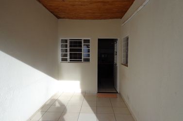 Casa &agrave; venda - 100m&sup2; - Jardim Panorama