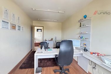 Sal&atilde;o Comercial &agrave; venda - 53m&sup2; - Zona I