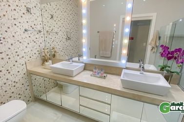 Casa &agrave; venda - 550m&sup2; - Residencial Ecoville