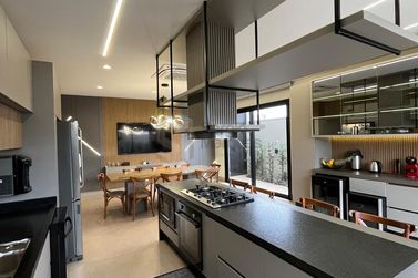 Sobrado &agrave; venda - 250m&sup2; - Condom&iacute;nio Essenza