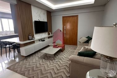 Apartamento &agrave; venda - 143m&sup2; - Zona II