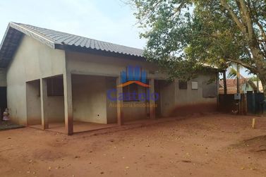 Casa &agrave; venda - 216m&sup2; - Centro