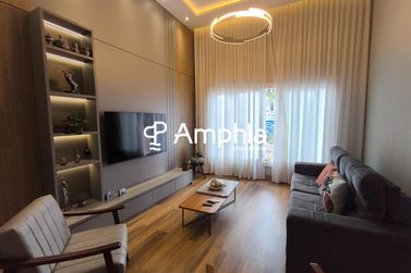Casa &agrave; venda - 270m&sup2; - Cancelli
