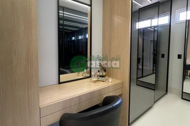 Casa &agrave; venda - 688m&sup2; - -