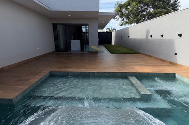 Casa &agrave; venda - 195m&sup2; - Parque Interlagos