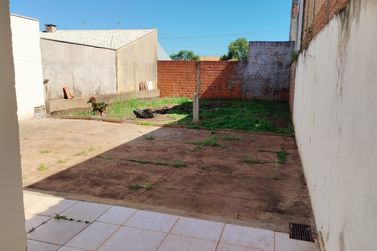 Casa &agrave; venda - 70m&sup2; - Jardim Imperial I