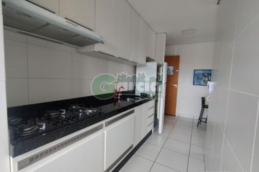 Apartamento &agrave; venda - 67m&sup2; - Zona III