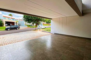 Casa &agrave; venda - 251m&sup2; - Condom&iacute;nio Central Park