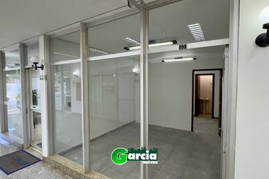 Sala Comercial &agrave; venda - 26m&sup2; - ZONA I