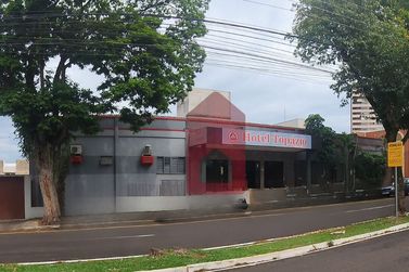 Sala Comercial &agrave; venda - 2000m&sup2; - Zona I