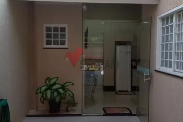 Casa &agrave; venda - Zona V