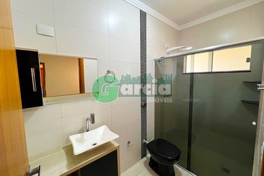 Casa &agrave; venda - 190m&sup2; - Jardim Yonezu