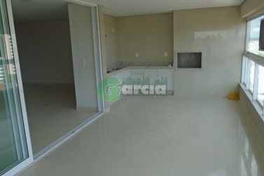 Apartamento &agrave; venda - 180m&sup2; - Zona III