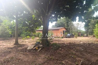 Ch&aacute;cara &agrave; venda - 1800m&sup2; - Saltinho do Oeste