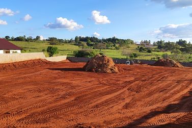 Ch&aacute;cara &agrave; venda - 5000m&sup2; - PR 323