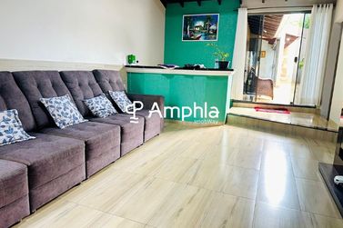 Casa &agrave; venda - 215m&sup2; - Alvorada