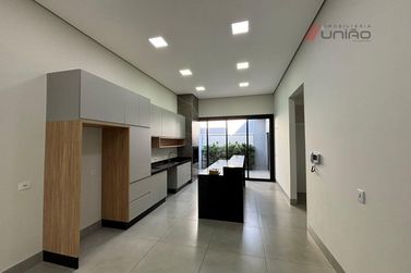 Casa para alugar - 130m&sup2; - Jardim Interlagos