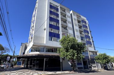 Sala Comercial para alugar - 94m&sup2; - Zona III