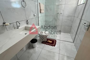 Casa &agrave; venda - 250m&sup2; - Jardim S&atilde;o Crist&oacute;v&atilde;o